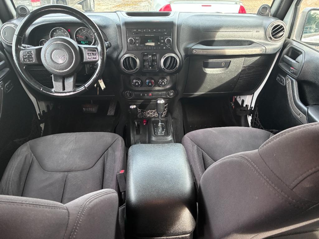 2013 Jeep Wrangler Unlimited Sport - Photo 11