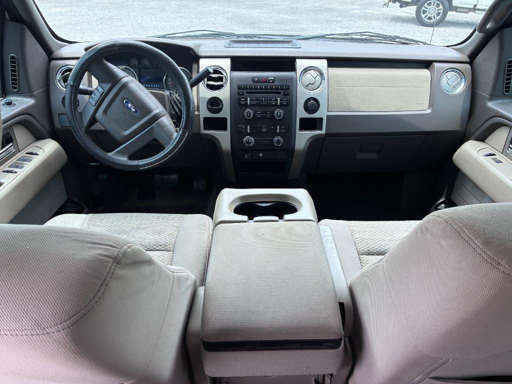 2010 Ford F-150 XLT - Photo 11